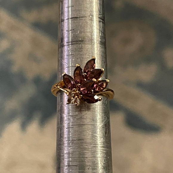 1970s rhinestone gold tone pinky ring - Picture 8 of 11